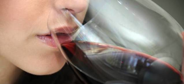 Supporting image for The mummy drinking culture –a bit of fun or is it hiding a worrying trend?